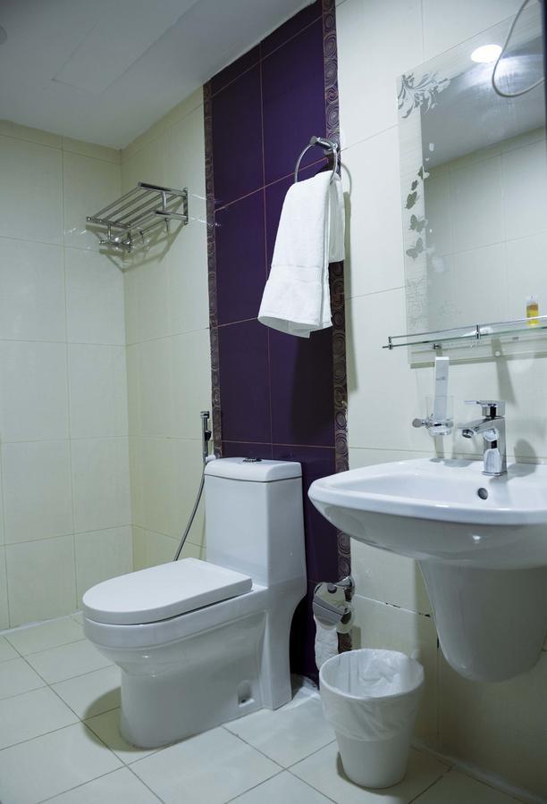 Rolana Furnished Apartments Jeddah Eksteriør billede